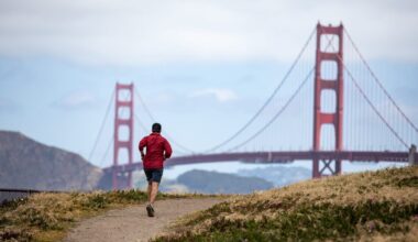 San Francisco's Golden Gate Dozen Trail rewards hikers with donut sticker