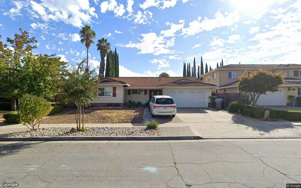 Butterfly Dr. 1264 - Google Street View