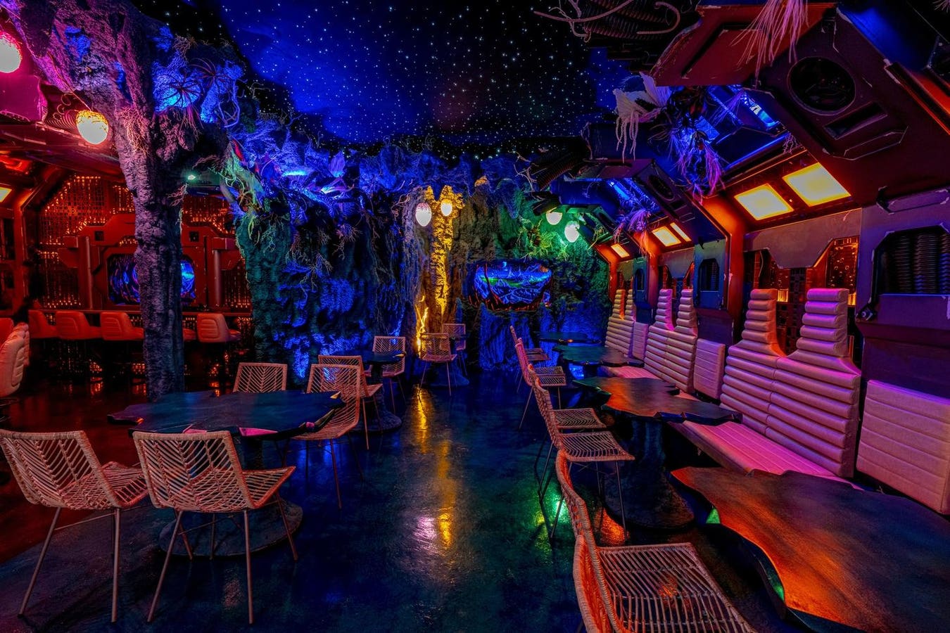 Comic-Con San Diego: Must-Visit Immersive Bars And Speakeasies
