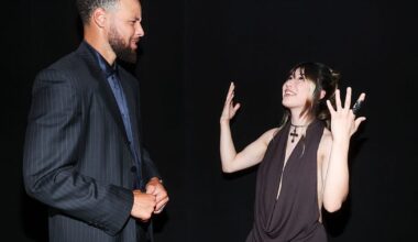 Warriors' Steph Curry, Olympian Alysa Liu represent Oakland at ESPYs
