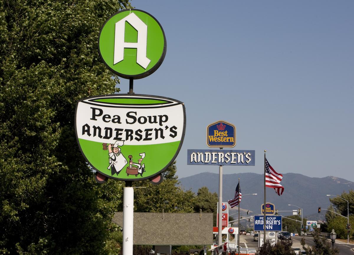 The sign in front of Andersen's Splt Pea Soup Restaurant