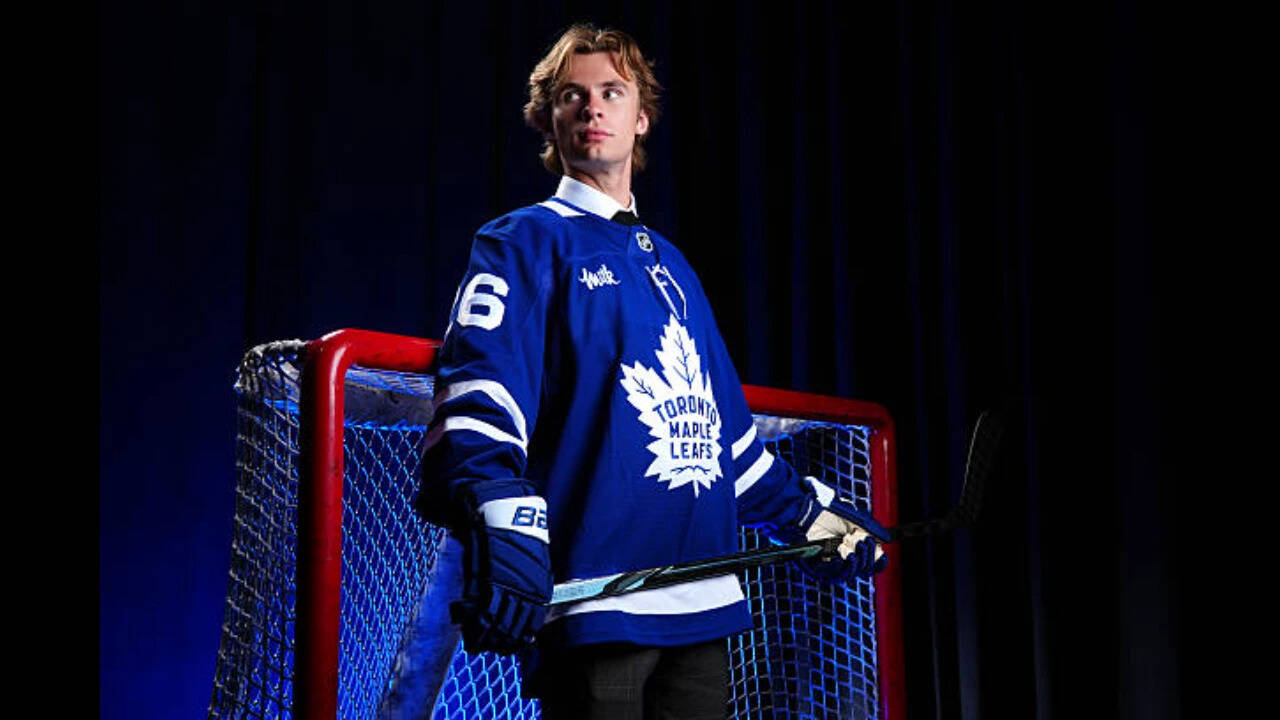 Toronto Maple Leafs prospect Gavin McKenna spotted training with San Jose Sharks star Macklin Celebrini in Vancouver offseason NHL training session | NHL News