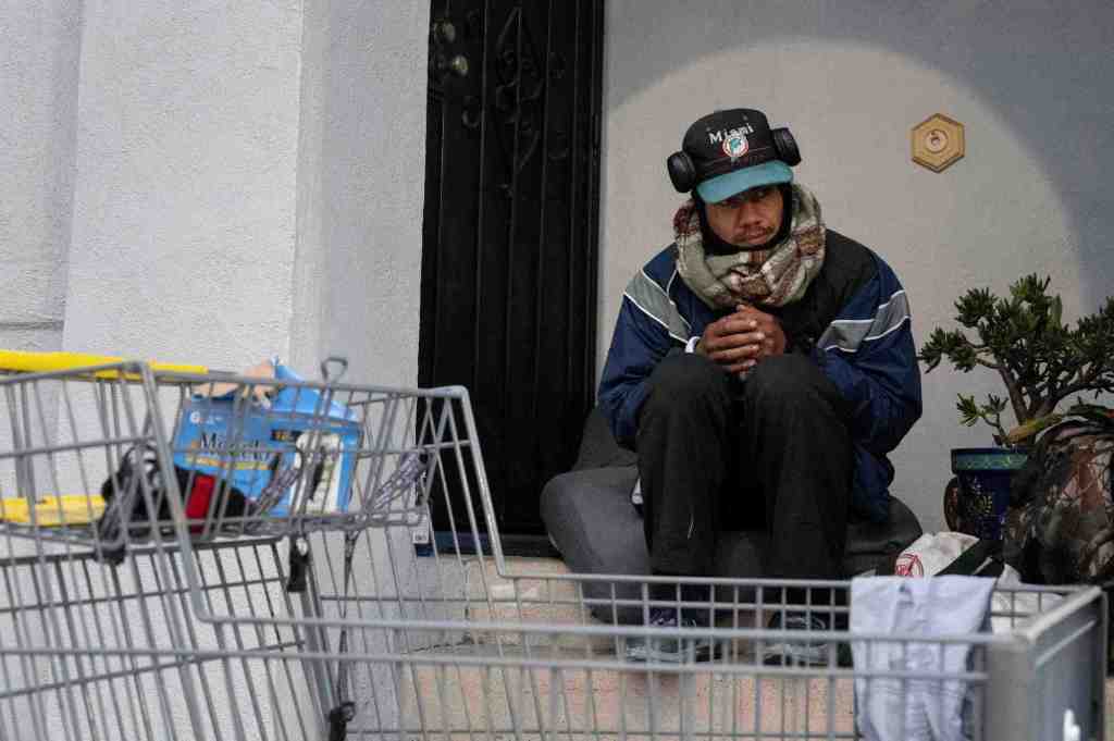 Long Beach sees 3.7% increase in homeless, but more are in shelters – Daily News