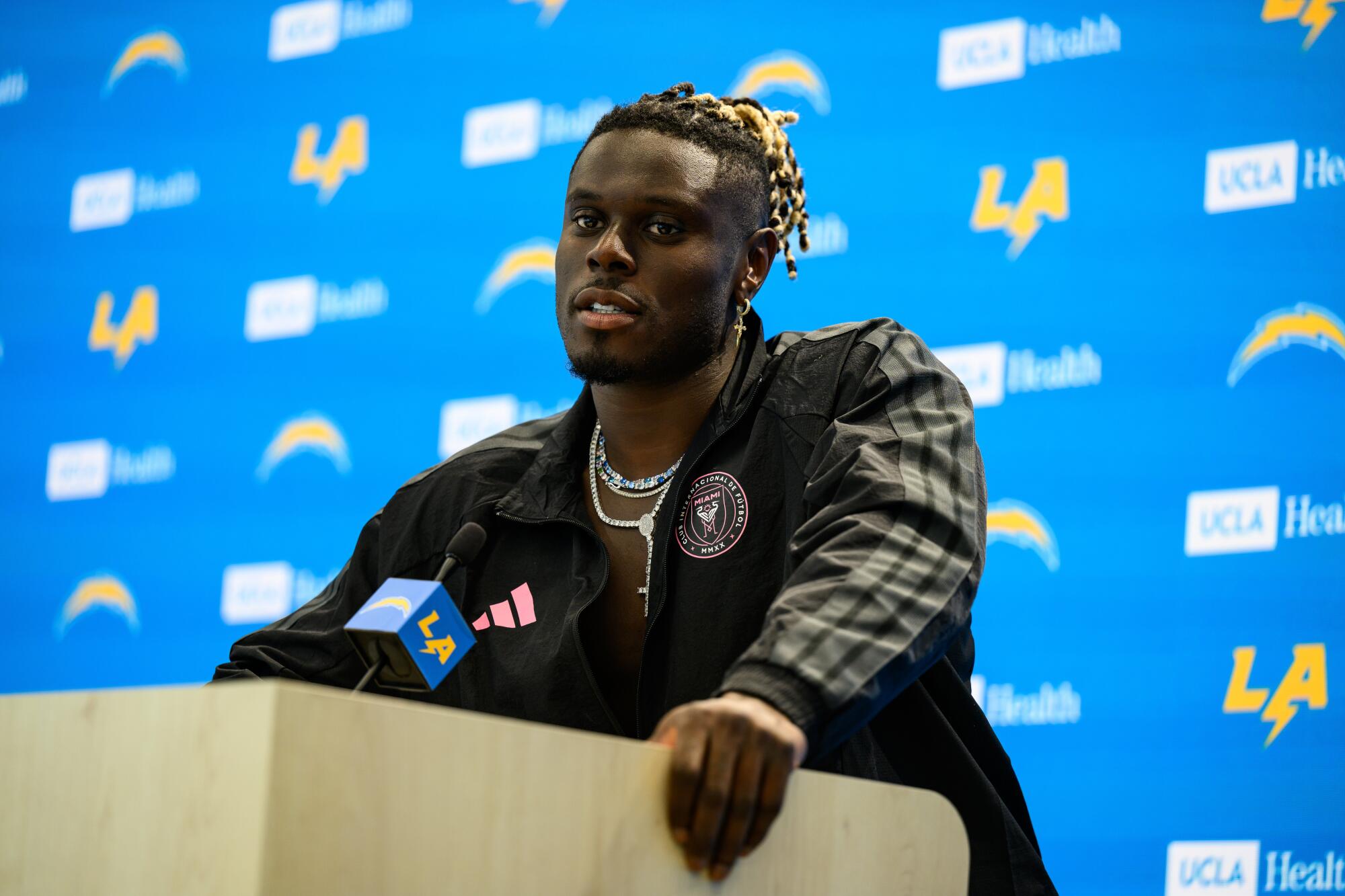 Chargers tight end David Njoku speaks during a news conference on May 19.