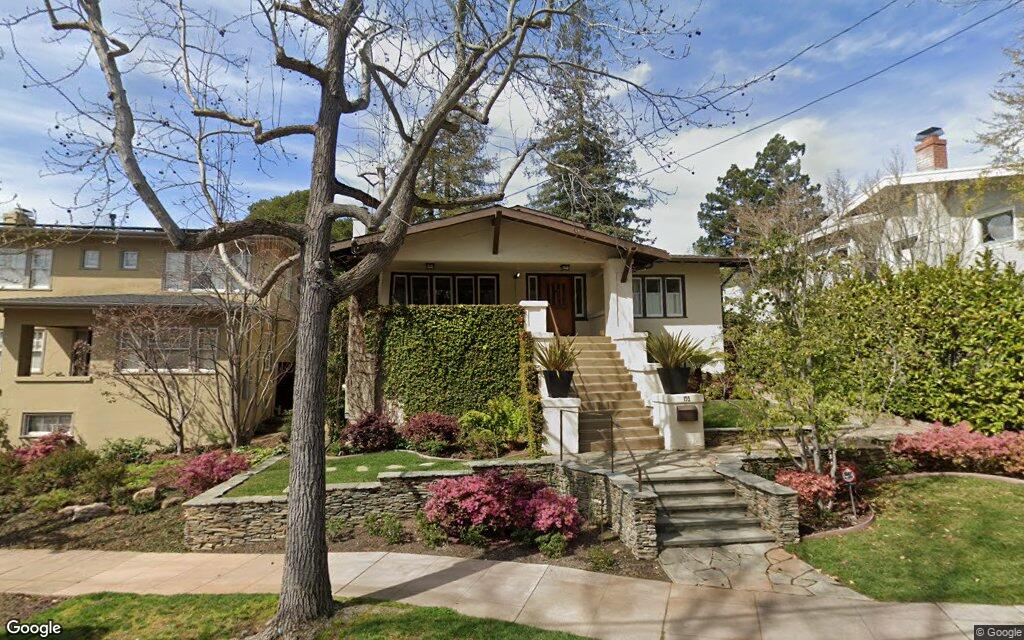 Arbor Dr. 153 - Google Street View