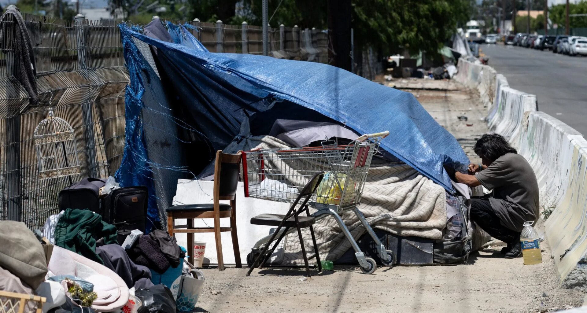 LA’s unhoused population spike is political blow for Mayor Bass as election looms – Press Telegram
