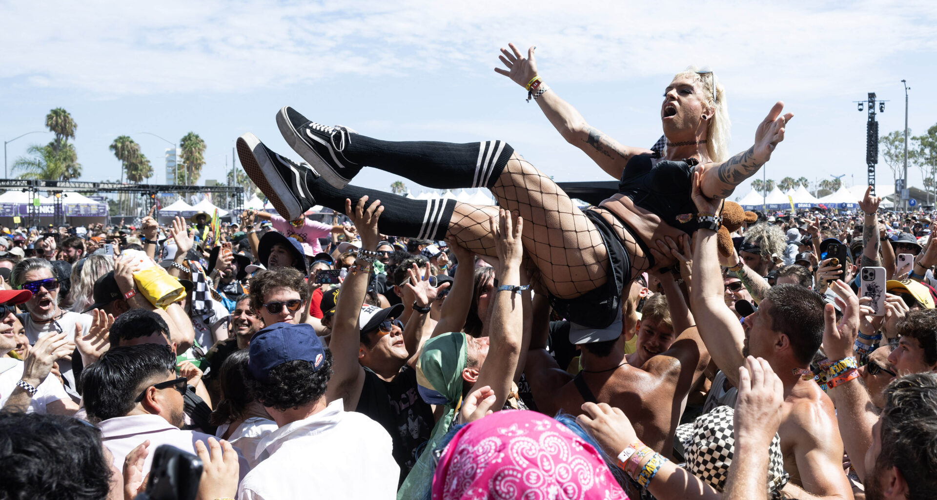 Scenes from day two of the Vans Warped Tour in Long Beach – Whittier Daily News