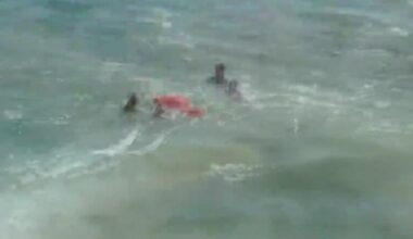 Venice Pier rip currents sweep swimmers into LA County ocean