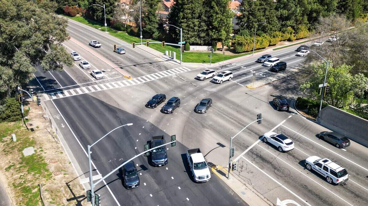 Investigation into Fresno’s Friant Roulette intersection