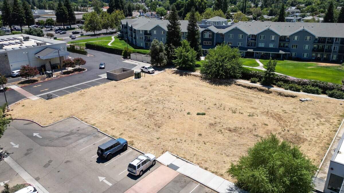 Adult daycare approved at 1750 Shaw Avenue in Clovis