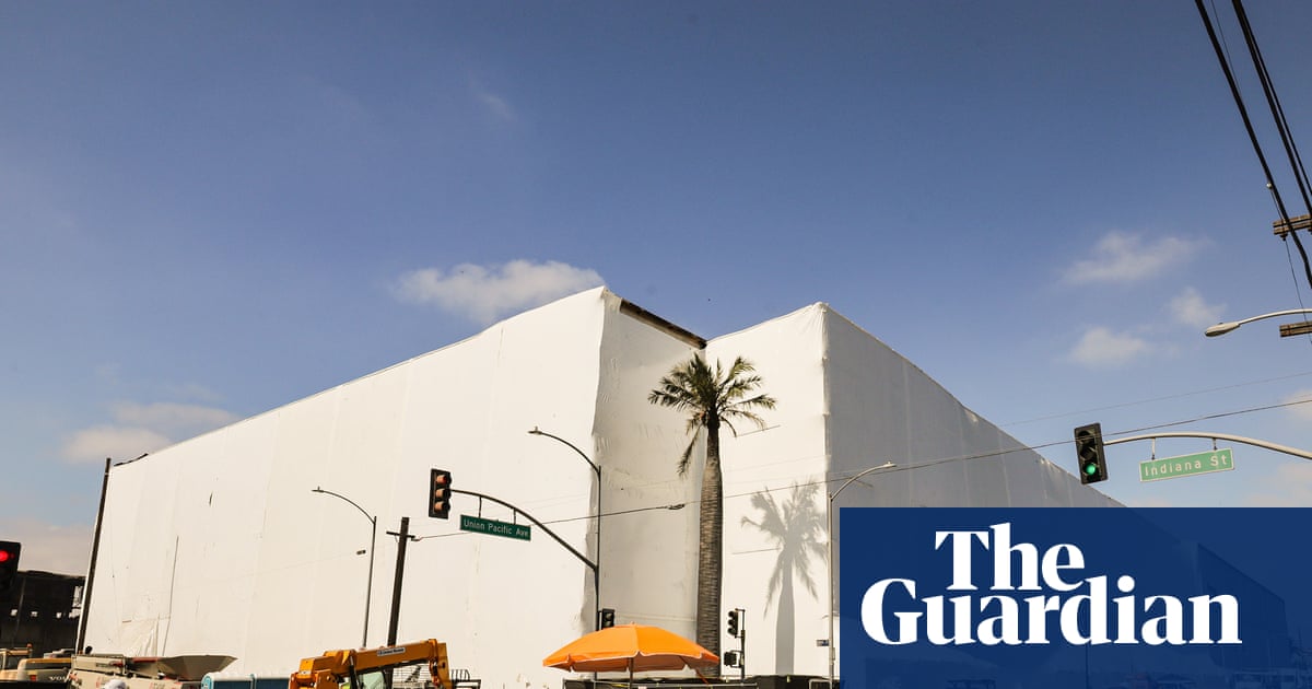 ‘Slap in the face’: LA mayor decries bid to rebuild burnt-out warehouse before cleanup is done | Los Angeles