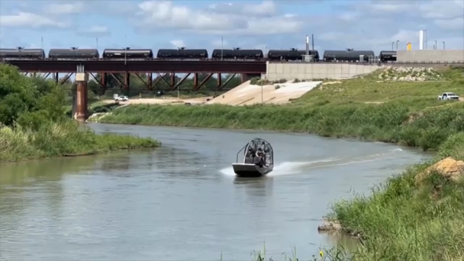11 indicted in smuggling deaths of 7 migrants in rail cargo container in Texas