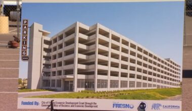 New downtown Fresno parking garage breaks ground as city outlines development plans