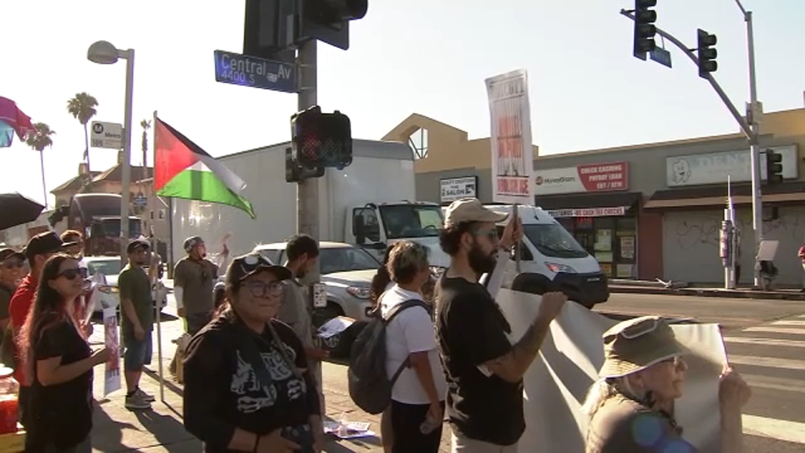 Activists urge Los Angeles communities to mobilize after 2 deadly ICE shootings
