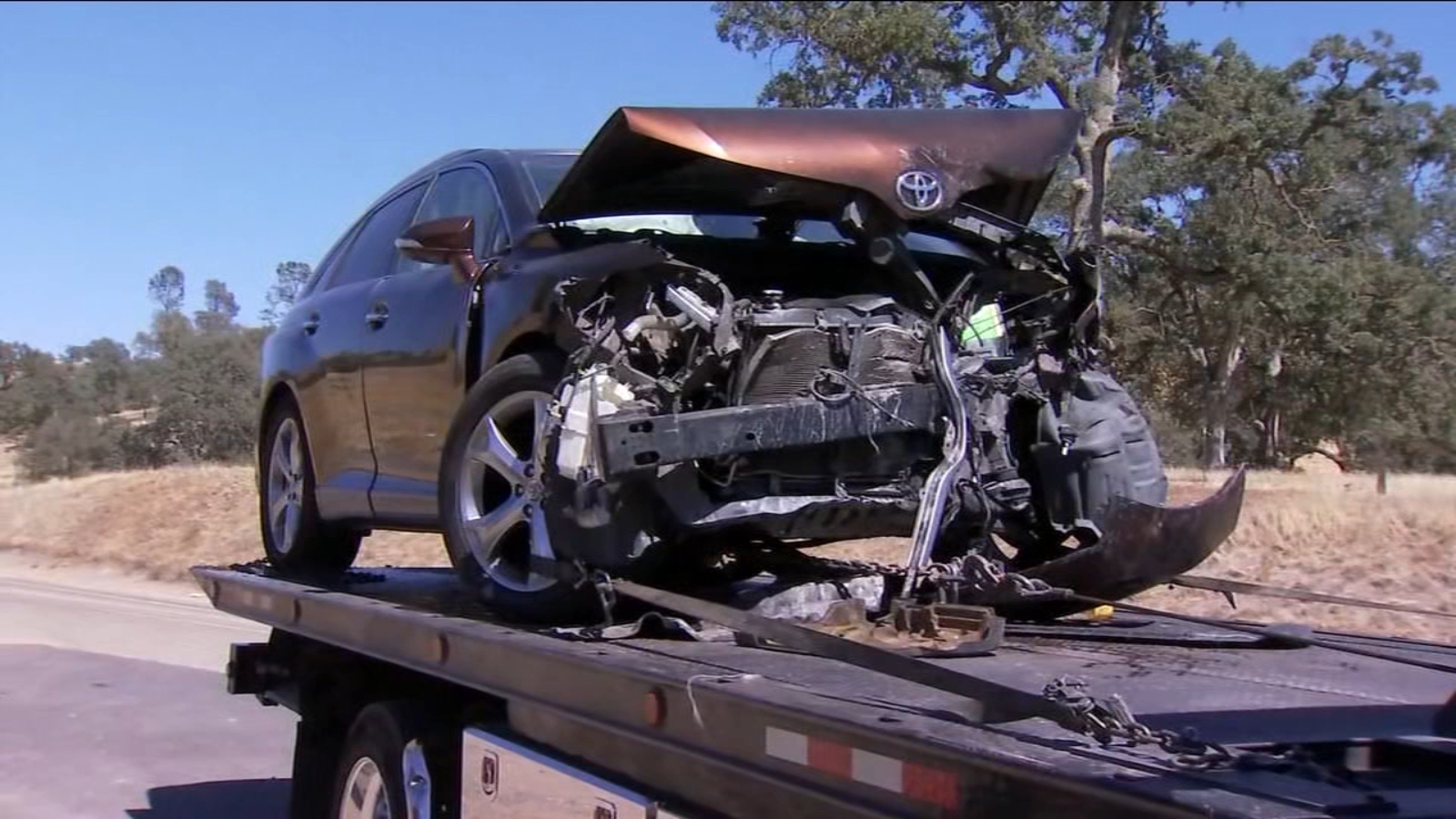 100-year-old woman killed, 4 hospitalized in violent Fresno County crash, CHP says