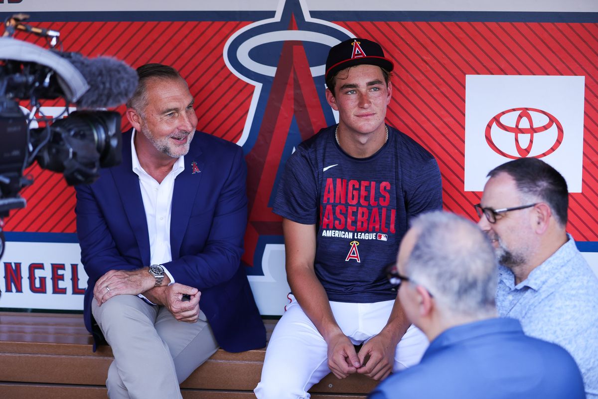 Los Angeles Angels 2026 first round draft pick Jared Grindlinger meets with the media in the Angels dugout before the MLB game against the Detroit Tigers Friday July 17th, 2026 at Angel Stadium in Anaheim, Calif.