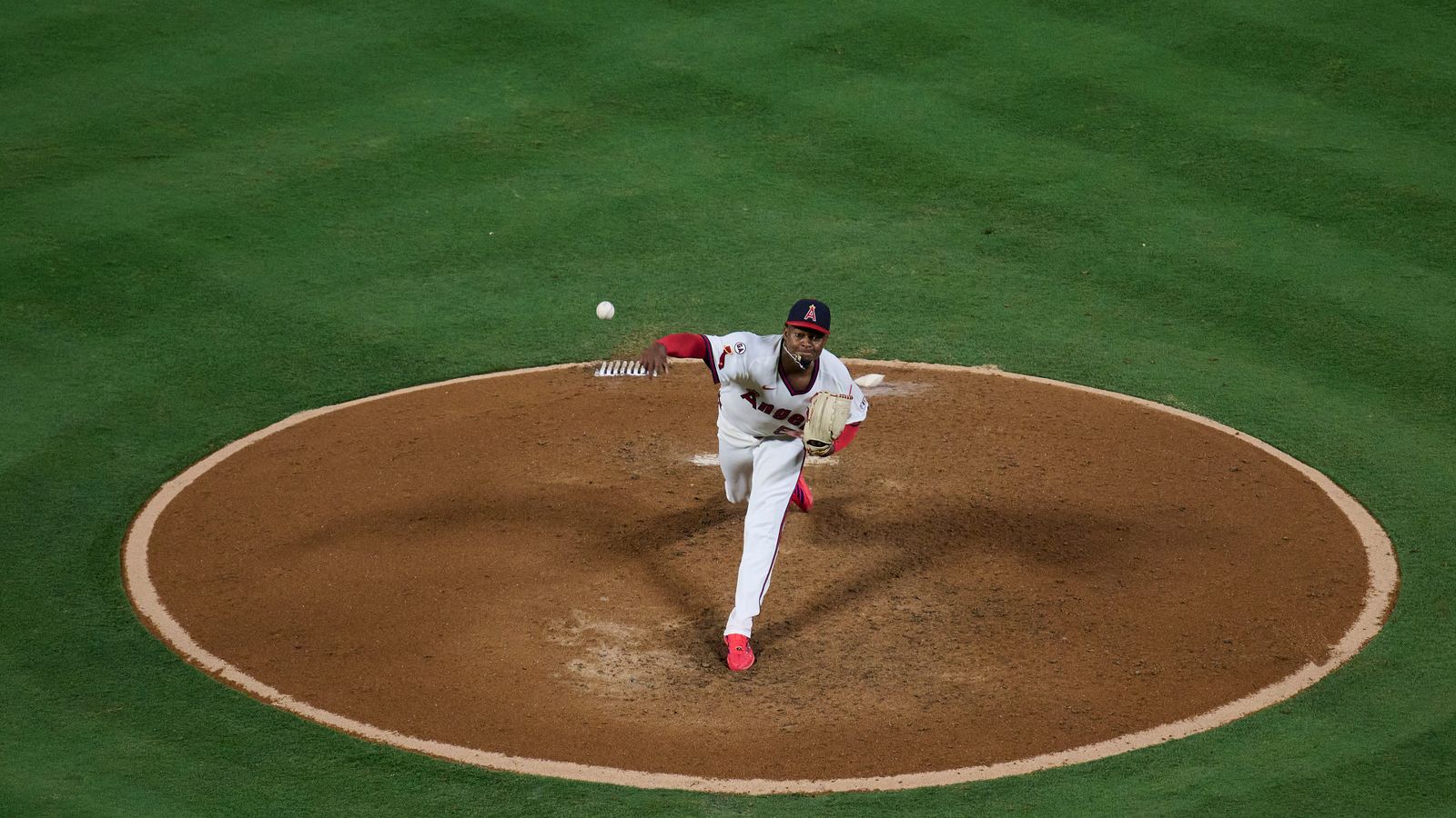 TST Images: Angels Defeat Cardinals, 3-2, at Angel Stadium