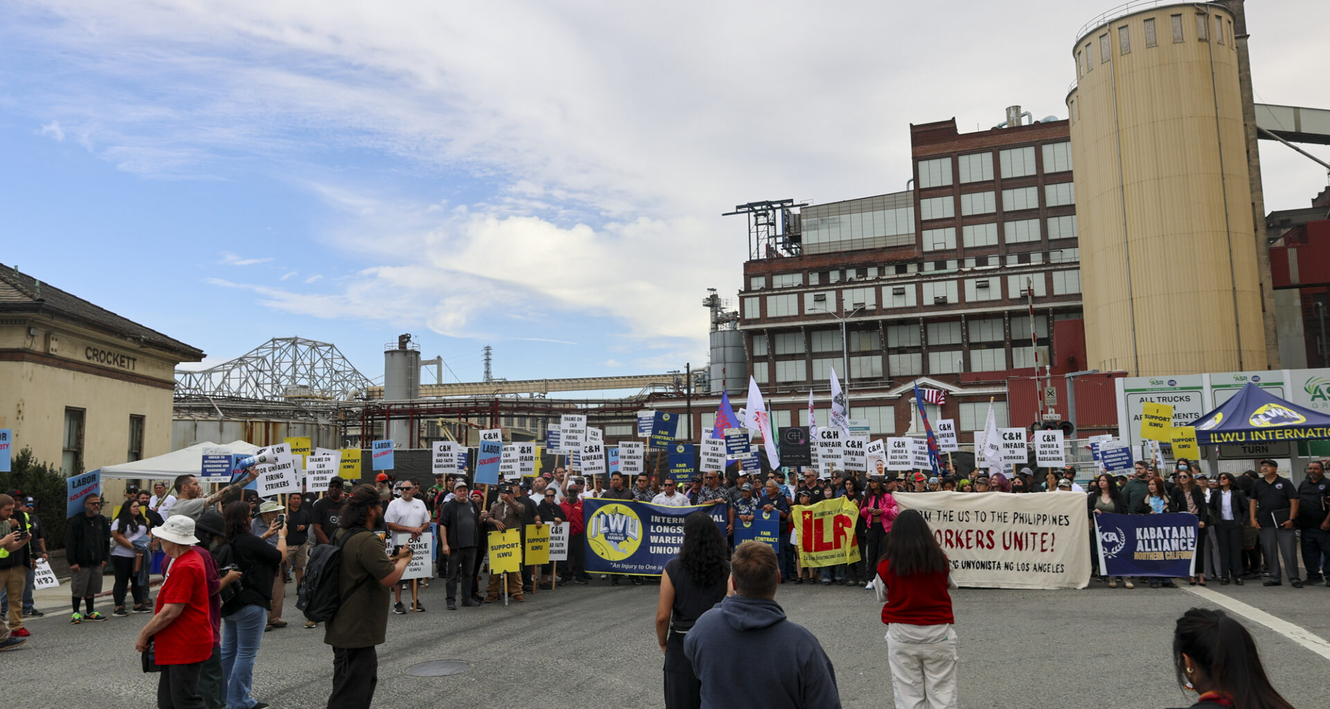 Arrests, Injuries at C&H Sugar Protest as Strike at Crockett Refinery Enters Sixth Week