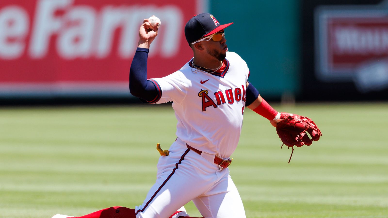 TST Images: Cardinals defeat Angels, 1-0, at Angel Stadium