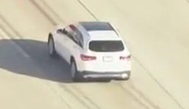 LA police chase underway involving suspect possibly carrying gun