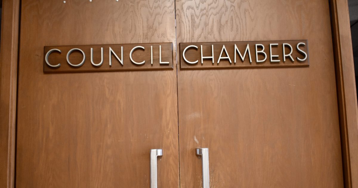 Santa Clara officials get raises but no performance reviews