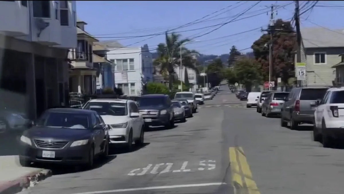 Oakland mulling over blocking off streets near International to curb sex buyers