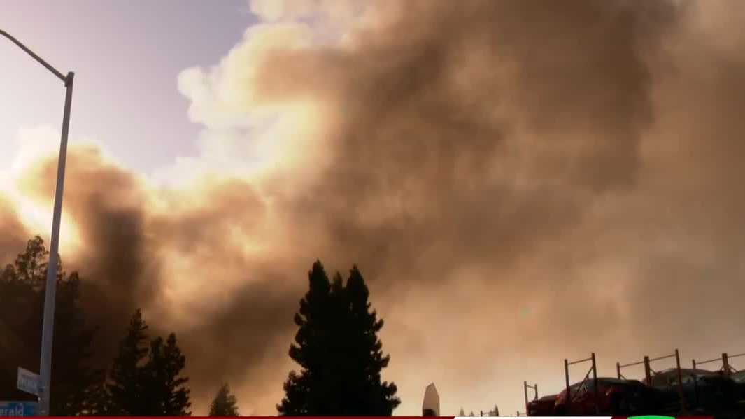 Crews respond to fire near recycling plant in Sacramento County
