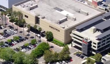 Stabbing reported at Westfield Topanga mall