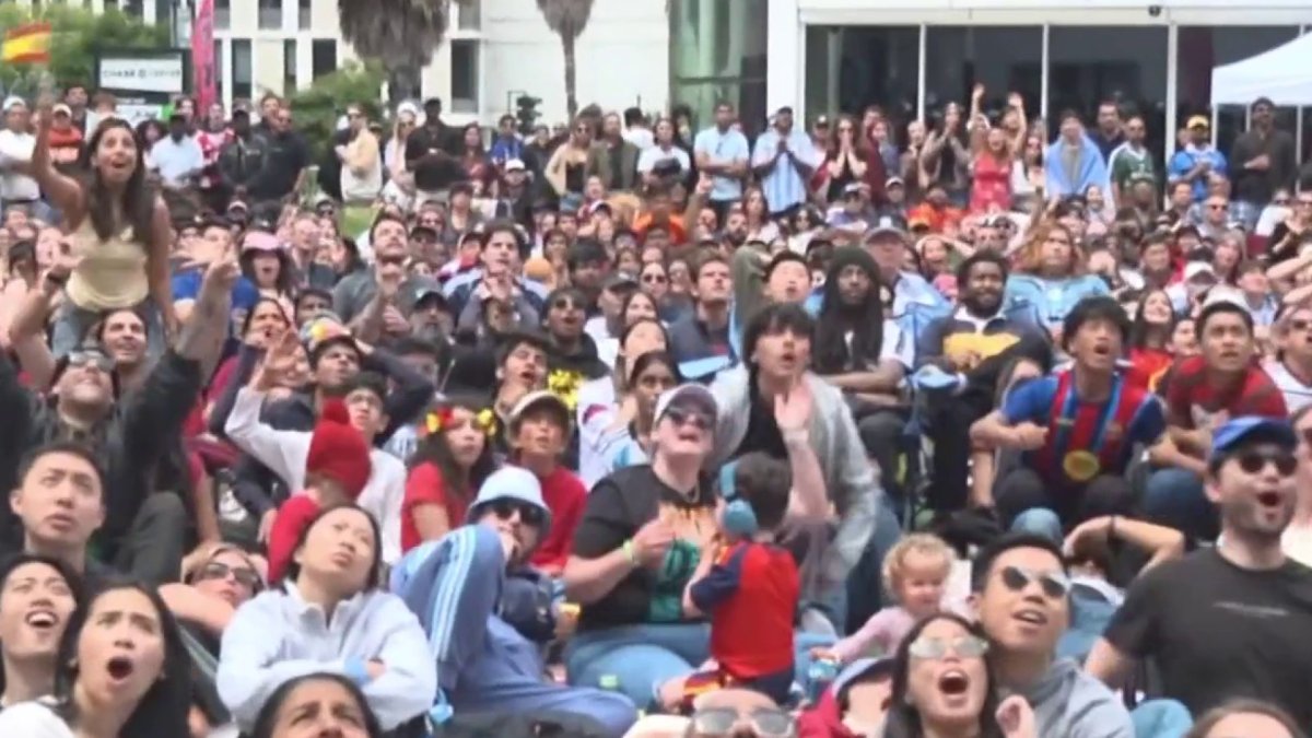 Fans gather in San Francisco to watch Spain-Argentina World Cup final – NBC Bay Area