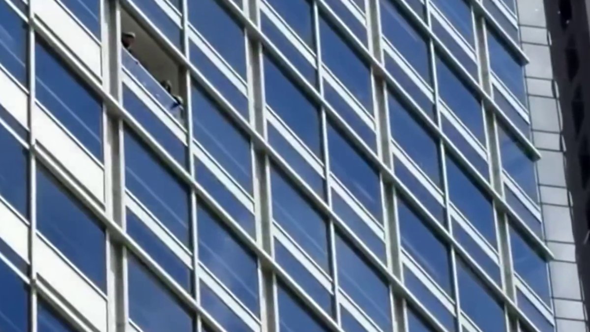 Glass from window falls onto 6th floor balcony of SF high rise – NBC Bay Area