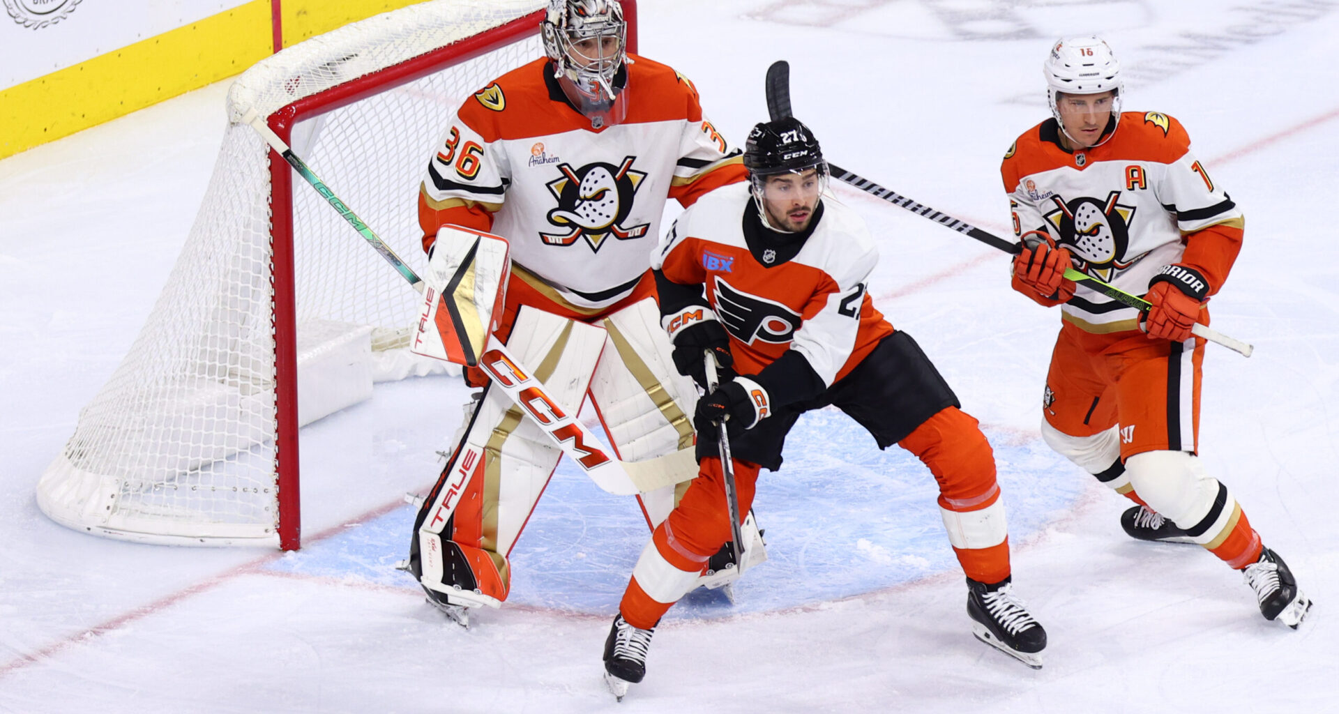 Ducks match Leo Carlsson offer sheet from Flyers