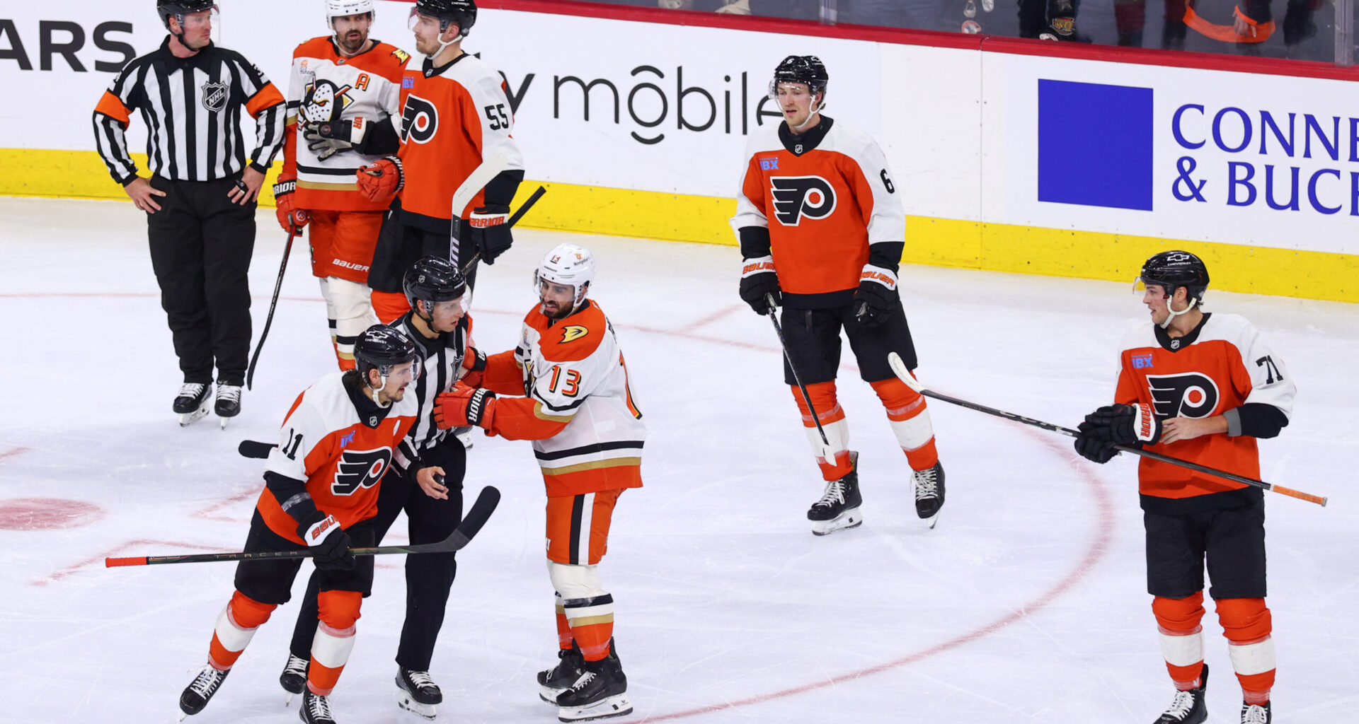 What the hockey world is saying about the Flyers’ Leo Carlsson offer sheet