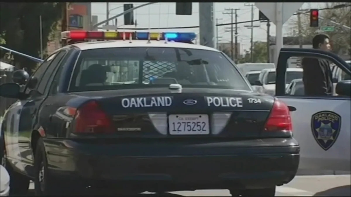 Oakland launches community-based violence prevention program