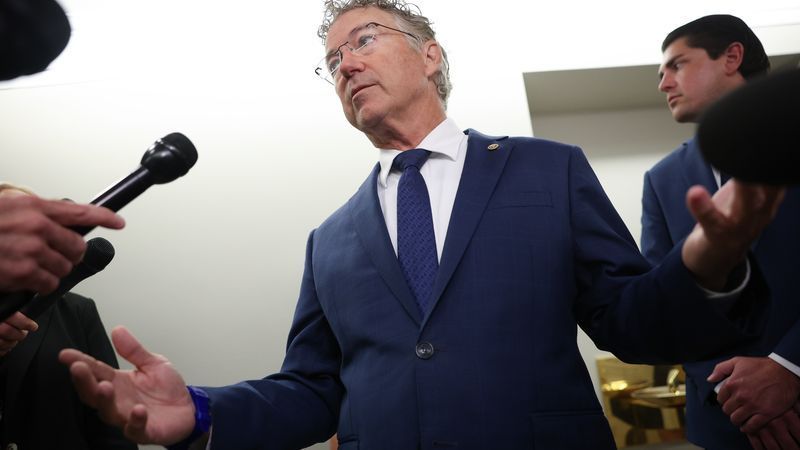Fauci declines to answer questions at Senate hearing led by Rand PaulPhoto by Kevin Dietsch/Getty Images)