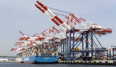 U.S. set to impose new tariffs by Friday with stopgap to expire