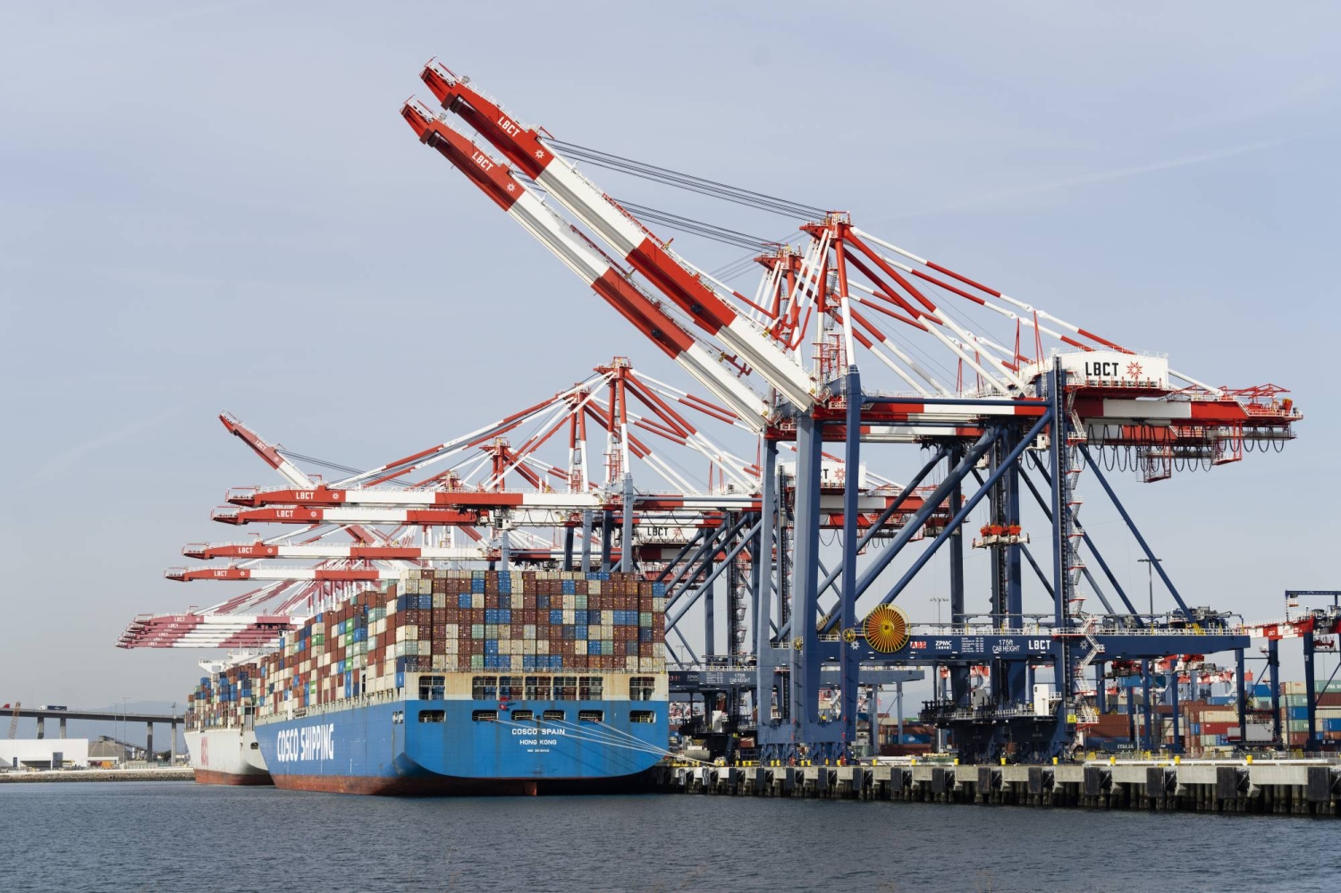 U.S. set to impose new tariffs by Friday with stopgap to expire