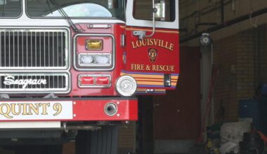 3 Louisville firefighters injured battling vacant house fire in California neighborhood | Local News