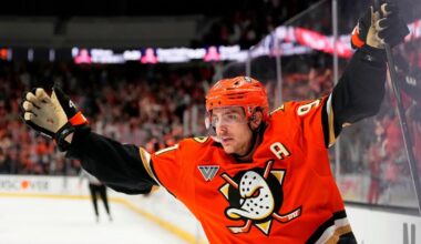 Flyers sign Ducks center Carlsson to 5-year, $90 million offer sheet; Anaheim has 7 days to match | National Sports