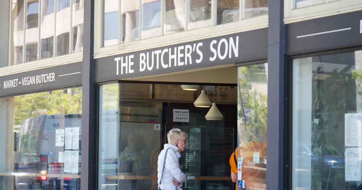 Berkeley vegan gem The Butcher’s Son receives top 10 nationwide award for its banh mi vegan steak sandwich | Local Businesses