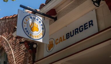 Burgers delight senses at Cal Burger & More in Berkeley | Local Businesses