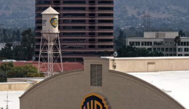 Judge Temporarily Pauses Paramount-Warner Bros. Merger