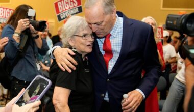 Andy Biggs wins Republican nomination to challenge Democrat Katie Hobbs for Arizona governor | National