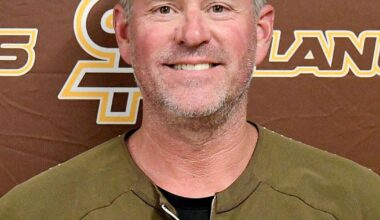 St. Francis softball coach Mike Oakland retiring | Sports