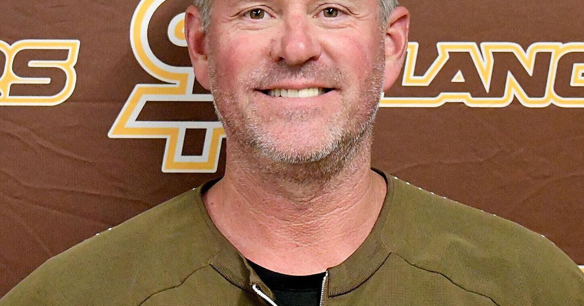 St. Francis softball coach Mike Oakland retiring | Sports