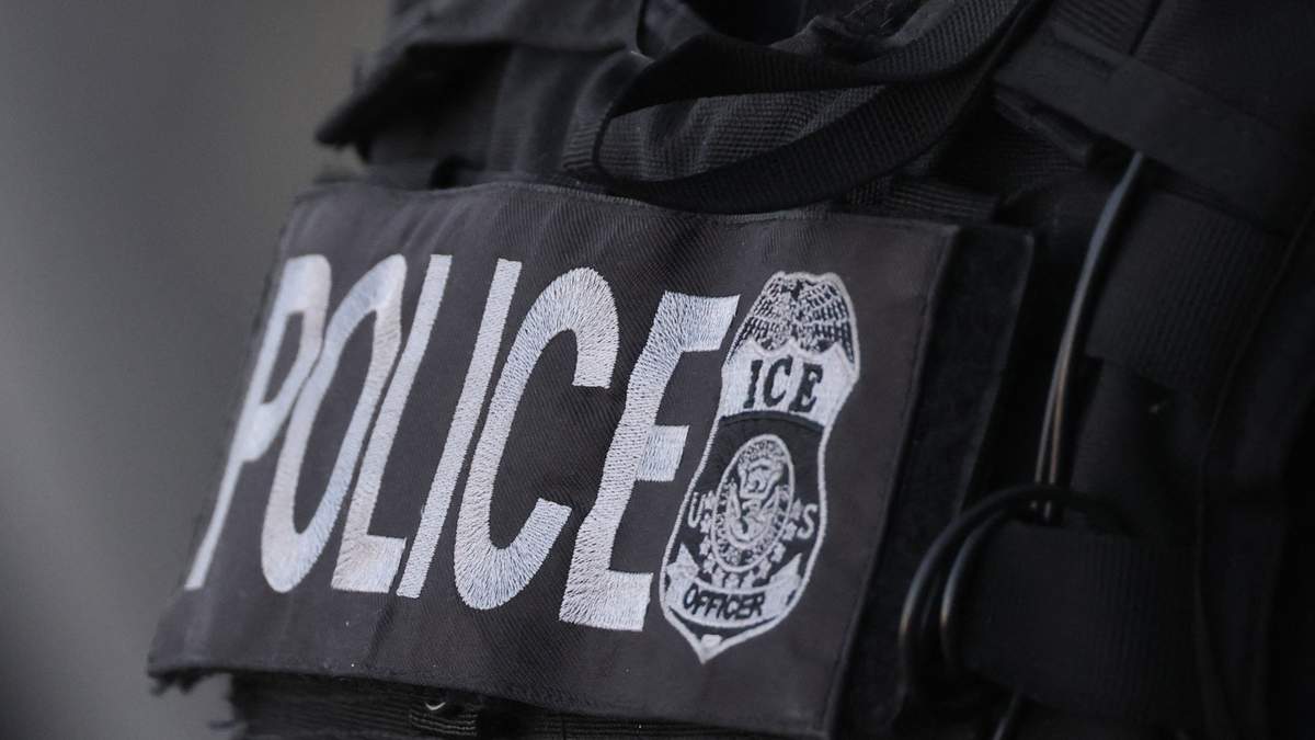 Immigration Agents Used Racial Slurs During L.A. Sweeps, Court Records Show