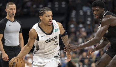 Kings suffer blowout loss to Nets, but Acuff offers hope