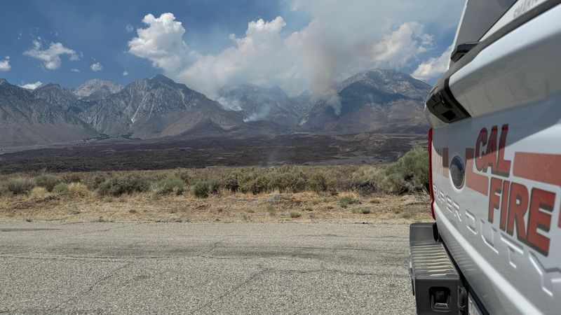 Fresno Co. firefighters and aircraft sent to help battle Rock Fire threatening Inyo County. (Photo: CAL FIRE)