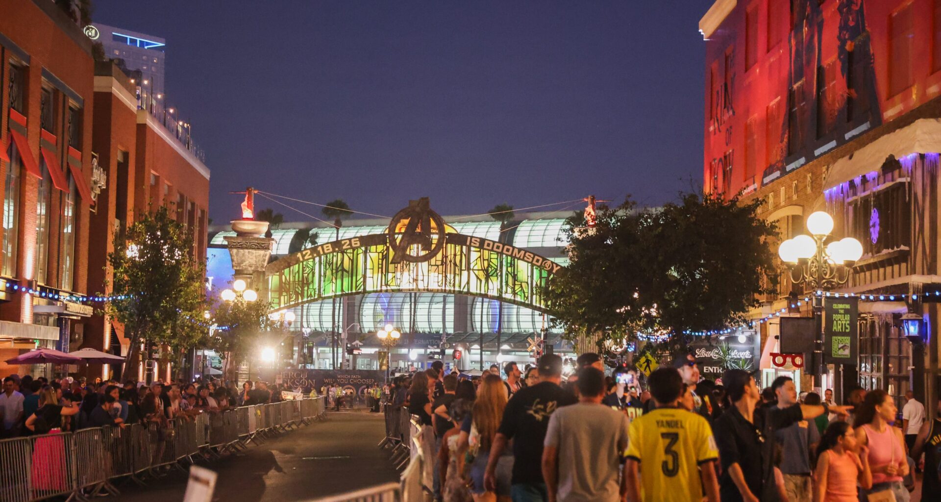 Comic-Con welcomes local icons Wisdom, Kelly who share tales from their decades in radio