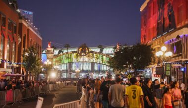 Comic-Con welcomes local icons Wisdom, Kelly who share tales from their decades in radio