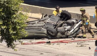 Man dies after his car hits 2 vehicles, crashes on Hwy 99 in Fresno, police say